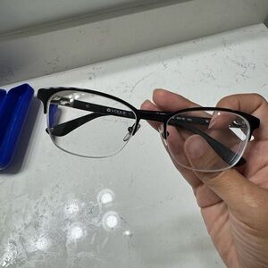 Eye glasses frame